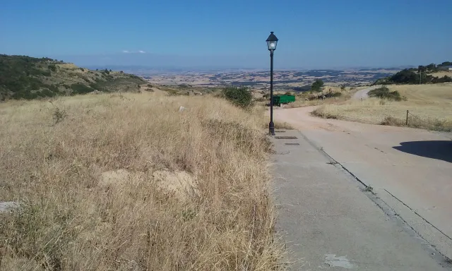 Parcelas urbanizadas en Arellano — 5