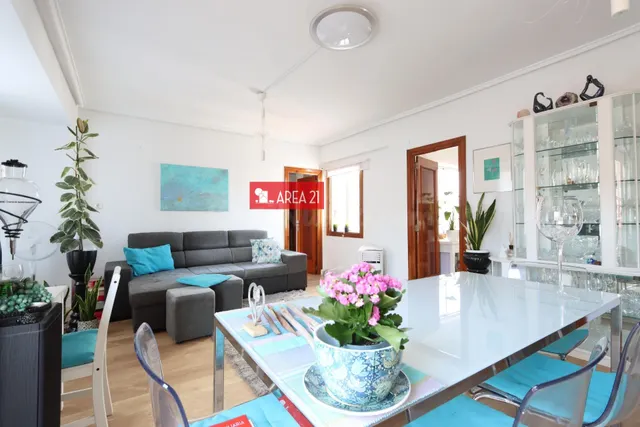 Acogedor Piso en Benaguasil con Magníficas Vistas — 3