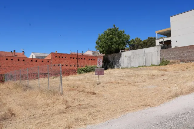 Terreno Urbano en C/Nueva Apertura de Iscar (Valladolid) en  - foto 4