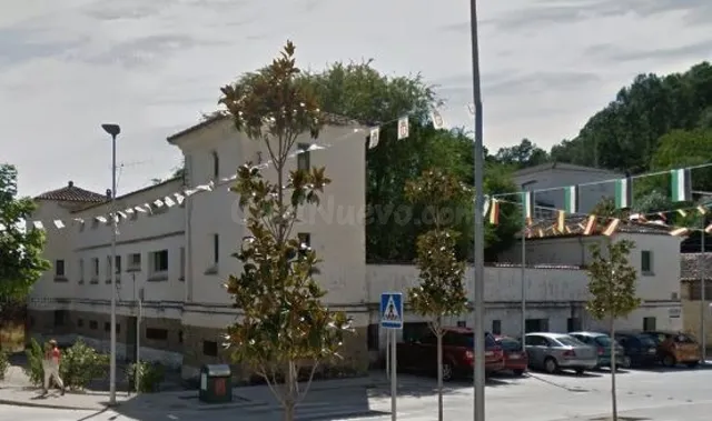 Urbis te ofrece Edificio en Baños de Montemayor (Cáceres) - foto 2