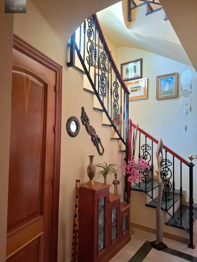 Fantástico chalet en villa argaz, junto al cc serrallo plaza — 27