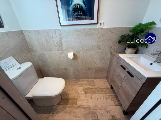 Chalet independiente en venta en urbanización de Llíria — 28
