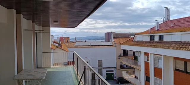 Buen apartamento con buena terraza, cerca del centro de Palamos — 7