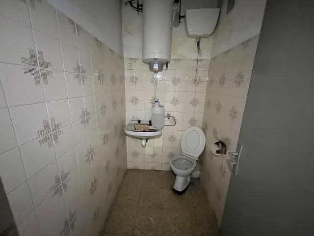 Oportunidad, tres pisos de 140m2 + terraza 100m2, segundo con 125m2 y dúplex 125 m2 con terraza 30m2 — 24