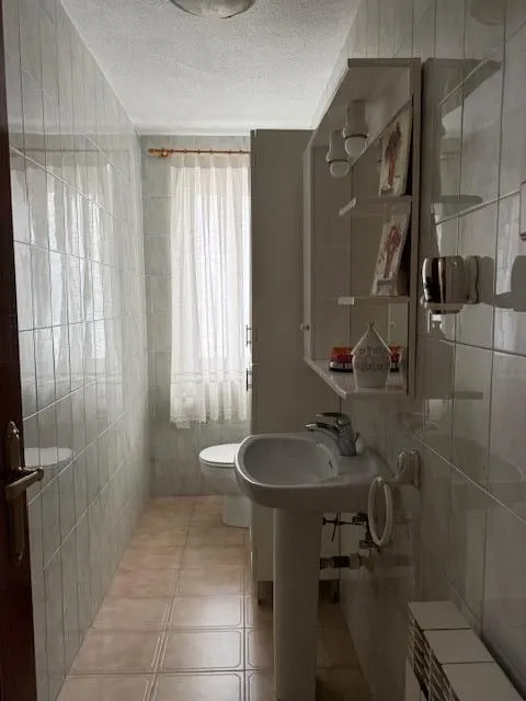 Venta de piso 5 dormitorios en la Plaza Circular — 24