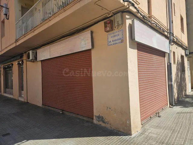 Local esquinero en venta en Malgrat de Mar - foto 5
