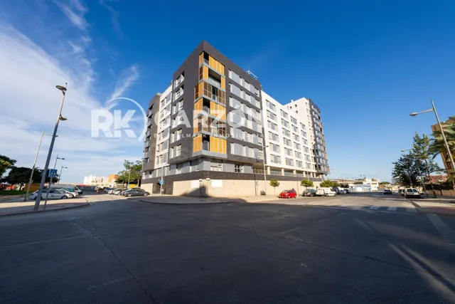 PISAZO EN VENTA 4 DORM+2 BAÑOS+ 2 PLAZAS DE GARAJE+ TRASTERO - foto 3