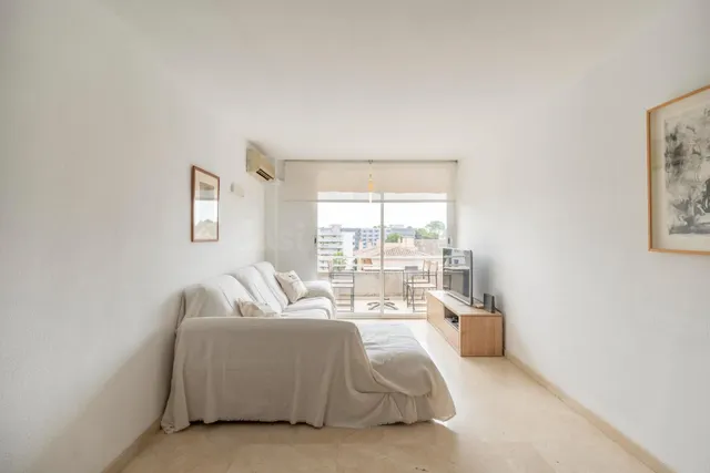 Confortable piso ubicado en una zona residencial de PORTALS, - foto 4