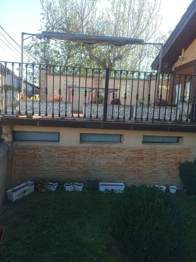 Céntrico !! Se Vende Chalet en Valle de Mena — 20