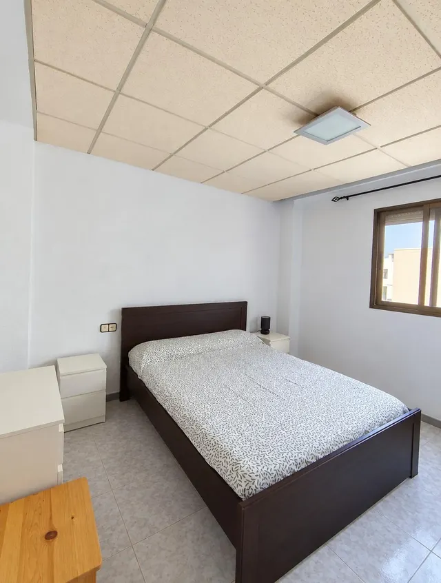 Piso de 65 m2 con 3 habitaciones y ascensor — 6
