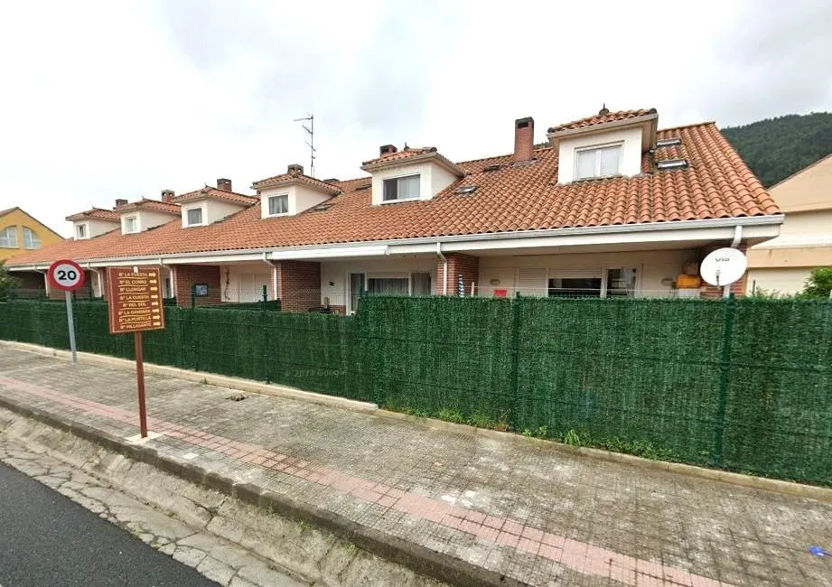 Duplex en Castañeda
