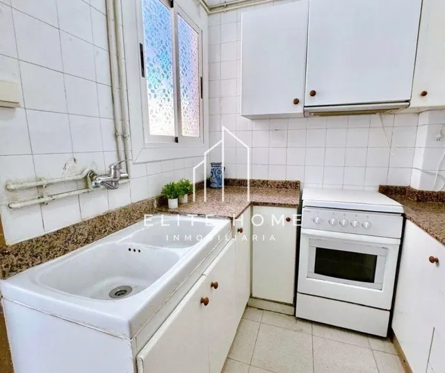 PISO DE 3 habitaciones JUNTO AL CORTE INGLÉS — 11