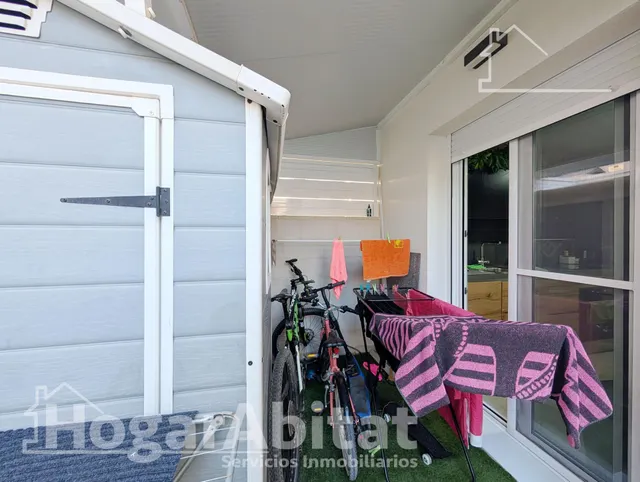 ¡Precioso Chalet! Seminuevo, amplio y luminoso, con piscina privada, garaje y jardín — 43