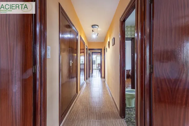 Gran casa con parcela y piscina en Cájar — 23