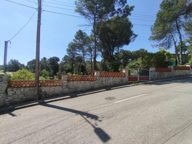 TERRENO URBANO, LLANO, CON MURO Y AGUA IDEAL PARA CONSTRUIR — 8