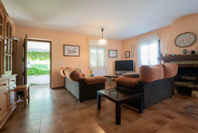 Gran finca con vivienda y merendero en Puente Duero — 3