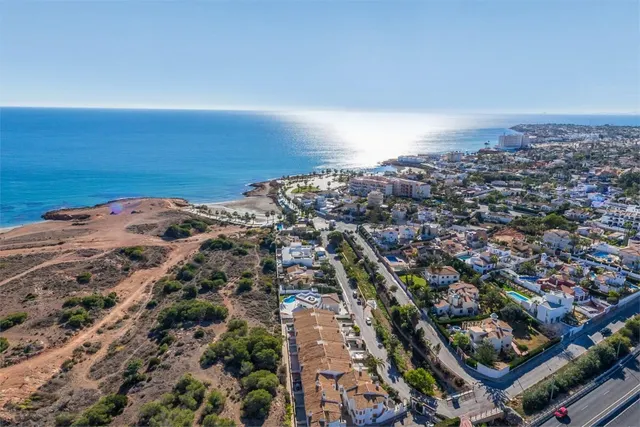 Adosado 4 habitaciones 81m² en venta - Punta Prima