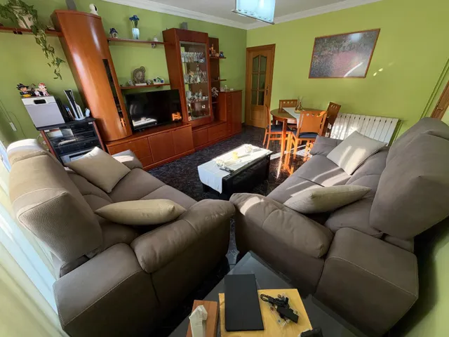 Último piso de 4 dormitorios con balcón — 17