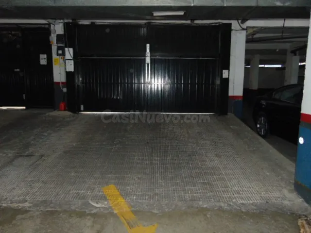 PLAZA DE GARAJE EN ALAMEDA DE OSUNA — 4