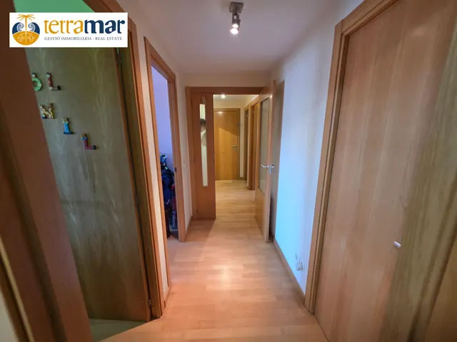 AMPLIO PISO DE 103m2 CON 4 habitaciones, TERRAZA Y PARKING INCLUIDO JUNTO AL VILAMARINA — 17