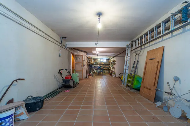 Casa rústica con gran jardín en Bon Relax, Sant Pere Pescador — 43