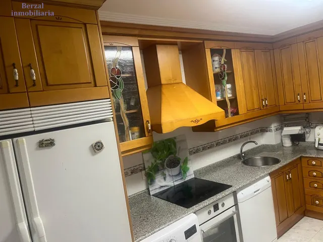 Extraordinaria vivienda de 4 habitaciones, garaje y 2 trasteros — 8
