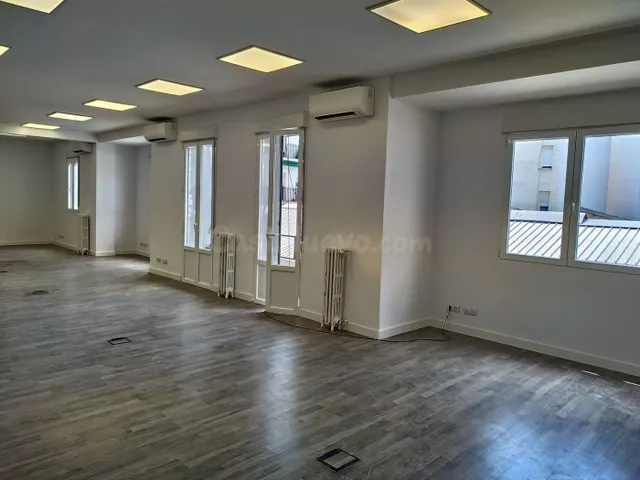 Oficina 120m² en alquiler - Trafalgar - foto 3