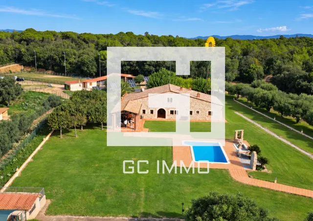 Exclusiva finca ecuestre rodeada de naturaleza, con máxima p