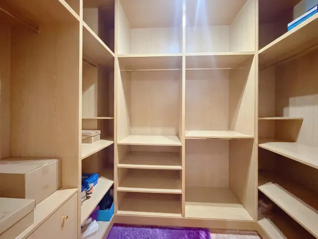 Casa independiente de 275 m2 con piscina, jacuzzi y terrazas en San Antonio de Benagéber — 12