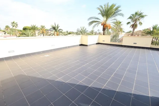 Villa 4 habitaciones 222m² en venta - Cabo Roig — 24