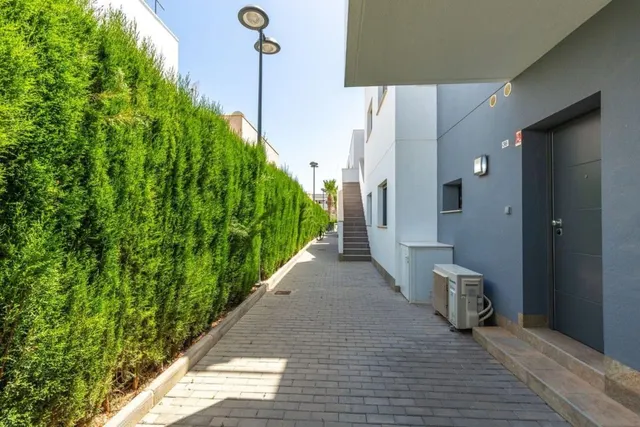 Apartamento 2 habitaciones 68m² en venta - Zona Pueblo — 25