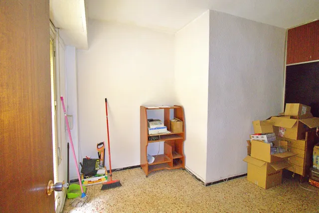 ENTRESUELO COMERCIAL — 14