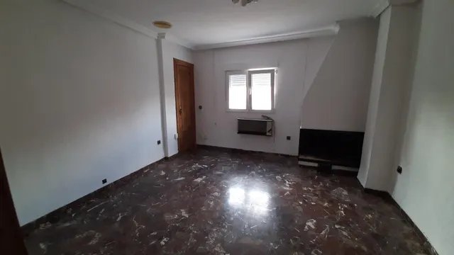 Casa, ubicada en "el puntal" — 16