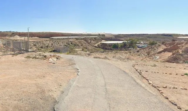 SE VENDE piso OKUPA en C DISEMINADO BARRANQUETE 22 de Níja - foto 3