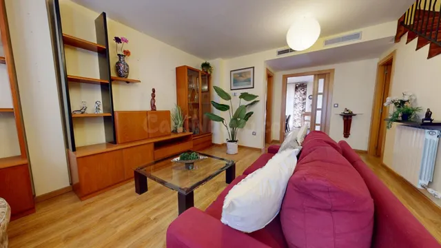 ¡Tu nuevo hogar te espera en San Juan de Mozarrifar! ✨ - foto 2