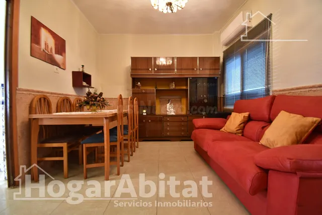 CASA CON TERRAZA Y VISTAS DESPEJADAS A LA MONTAÑA — 5