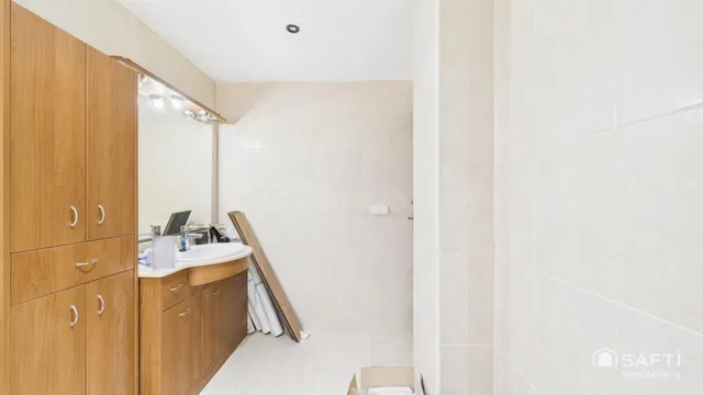 Se alquila – Local comercial - gran terraza privada en Santa Ponsa (Via de la Cruz, Mallorca) — 13