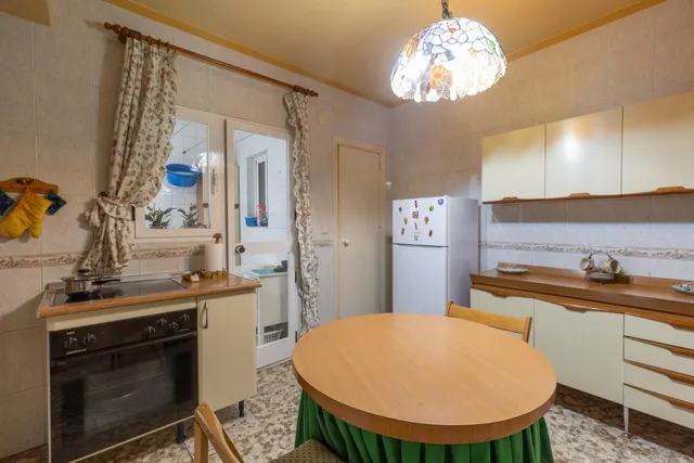 Amplia vivienda en pleno centro de Granada — 37