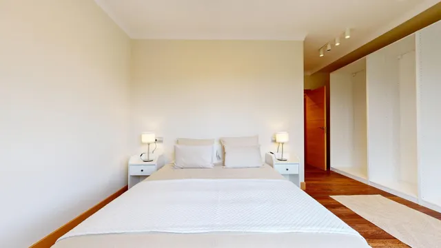 CHALET BIFAMILIAR A ESTRENAR EN VILLASANA DE MENA — 23