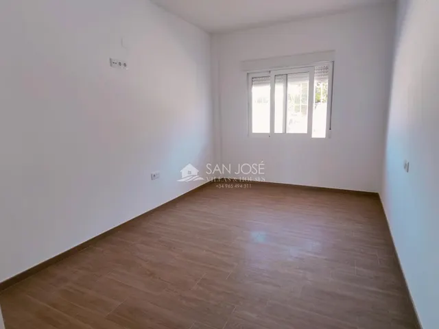 SE VENDE CHALET DE OBRA NUEVA AL LADO DEL PUEBLO DE MACISVENDA-ABANILLA — 8