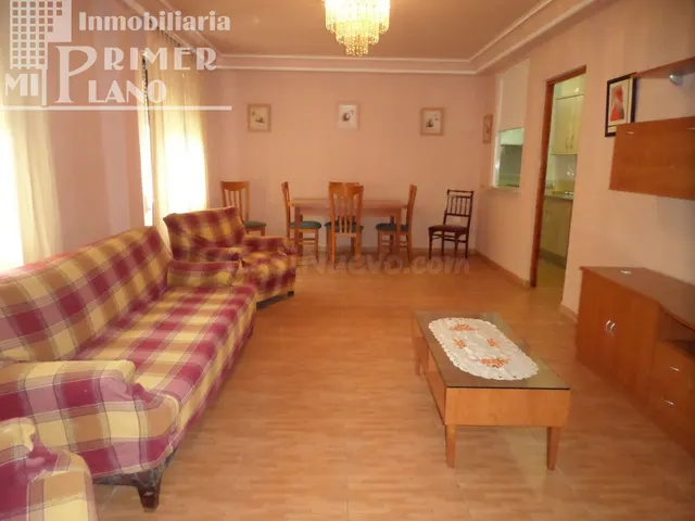 Casa 5 habitaciones 130m² en venta - Calle García Pavón - foto 2