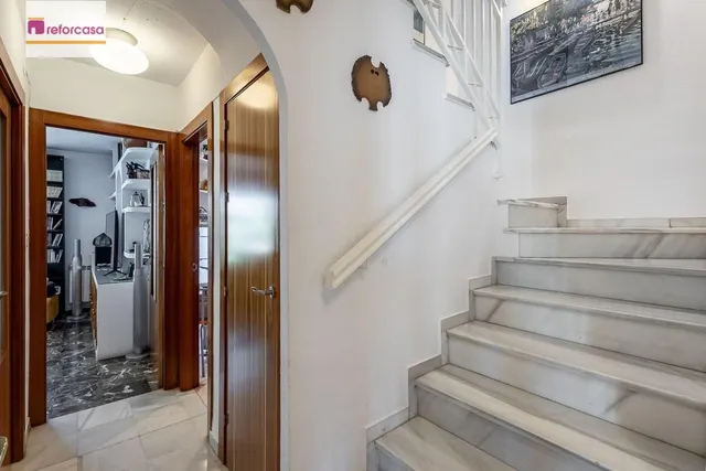 CASA PAREADA EN LA ZUBIA CON PISCINA, ZONA DE BARBACOA Y JARDÍN — 22