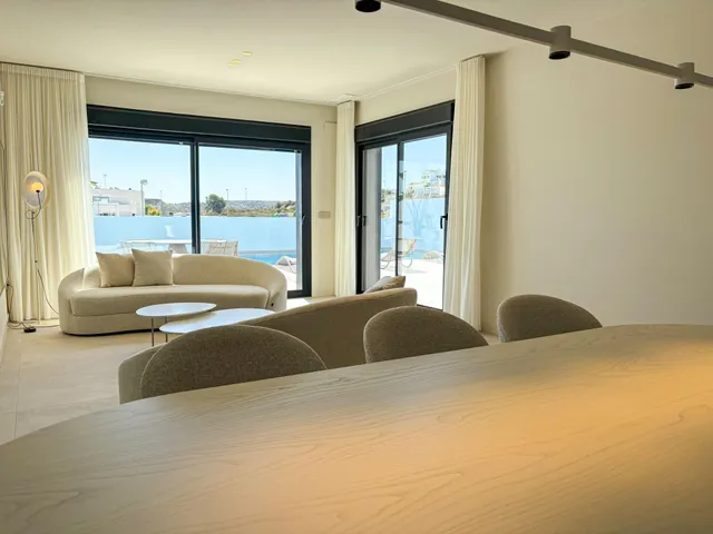 Moderna villa de lujo con 4 dormitorios y piscina privada con vistas a la montaña en Ciudad Quesada(Alicante) — 3