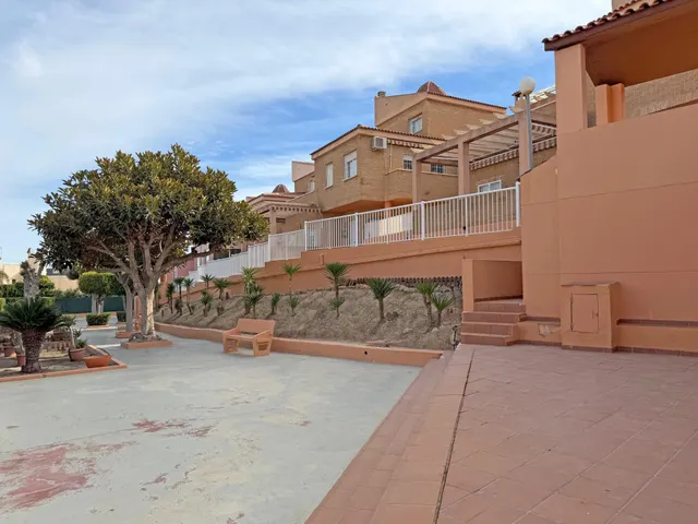 Chalet en cabo de las huertas | 480m2 | piscina | 3 plazas de garaje — 16