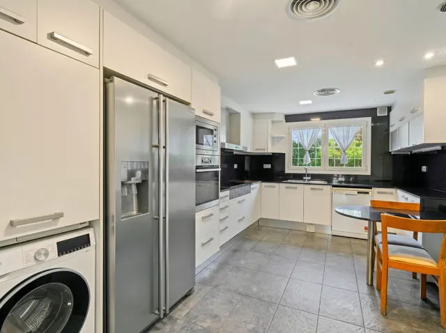 Exclusiva casa con piscina , ascensor y placas solares en llavaneres — 17