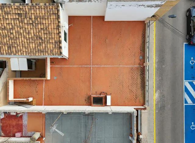 Se vende planta baja con 4 dormitorios y 3 baños en Cartagena junto al Parque de la Rosa — 25