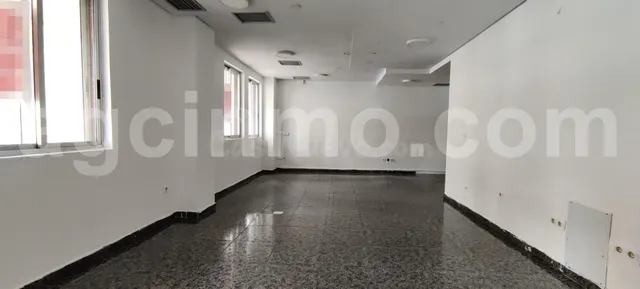 Oficina en alquiler - foto 4