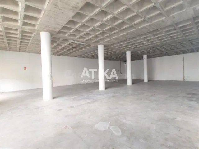 NAVE VENTA JUNTO CASCO URBANO - foto 3