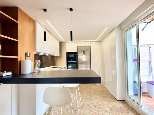 Exclusivo Ático Seminuevo en Totana con Amplias Terrazas y Vistas — 13
