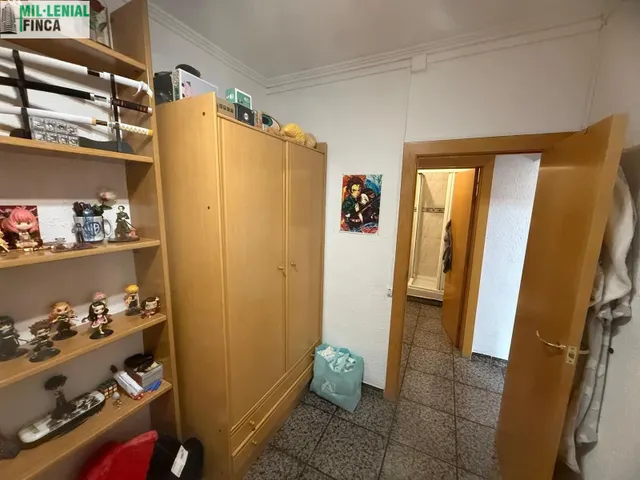 Amplio piso exterior en Les Termes, junto a la Carretera de Barcelona — 13